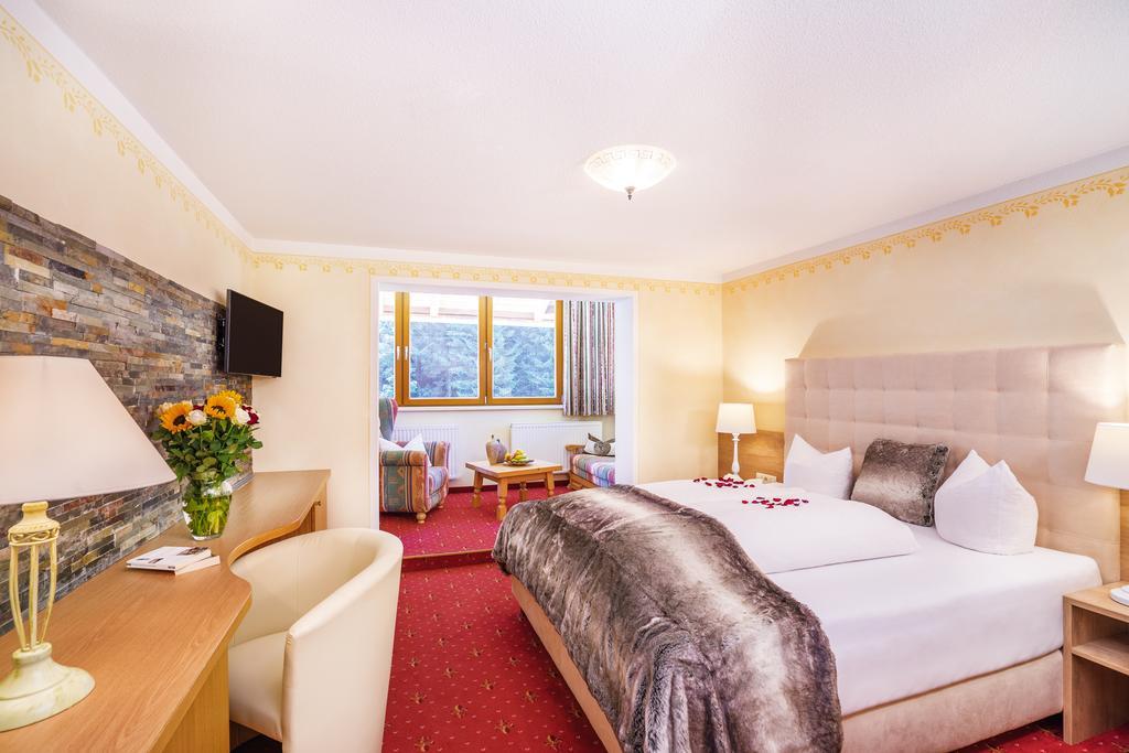 Hotel Alpenkoenigin - Sommer Silvretta Premium Card Inklusive See Bagian luar foto